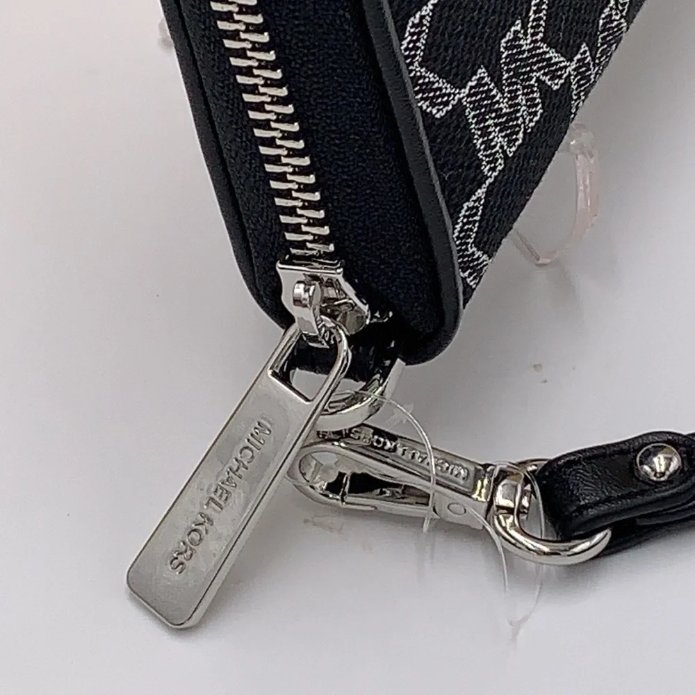 Michael Kors Jet Set Travel Large Phone Case Wristlet Wallet Black Glitter Multi